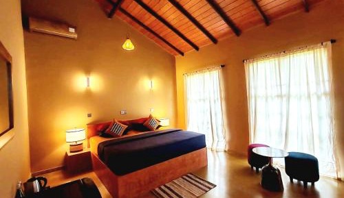 Deluxe Family Suite