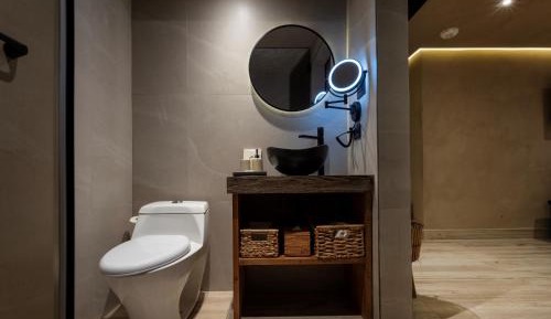 Deluxe Suite with Sea View