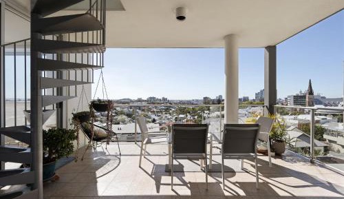 Two-Bedroom Apartment with Terrace