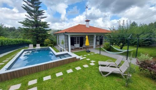 Three-Bedroom Townhouse