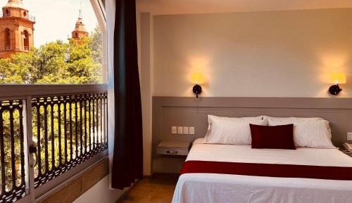 Deluxe Double or Twin Room with City View