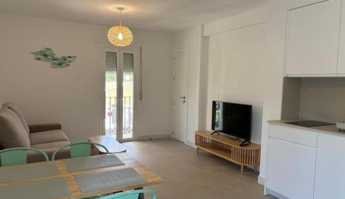 Apartment with Balcony (4 Adults)