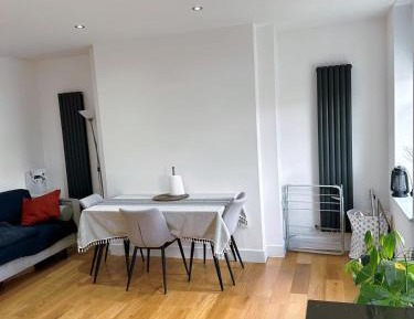 Three-Bedroom Deluxe Apartment