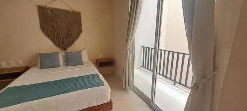 King Studio with Sofa Bed