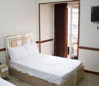 Single Room with Private Bathroom