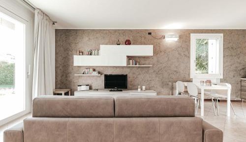 Apartment with Garden View