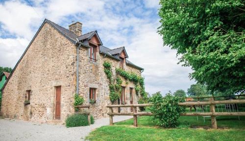 Holiday Home (6 Adults)