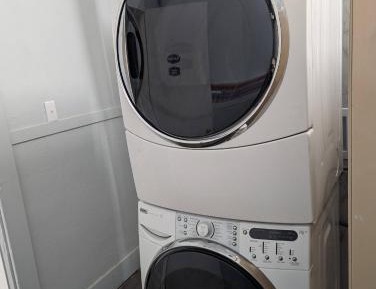 Studio Apartment with Queen Bed