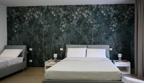 Quadruple Room with Private Bathroom