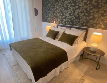 Deluxe Double Studio