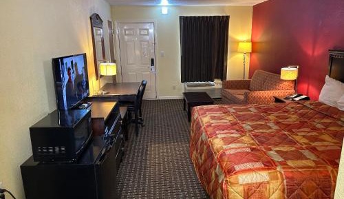 King Room - Non-Smoking