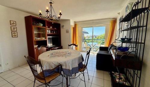 Apartment (4 Adults)