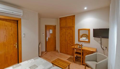 Economy Single Room