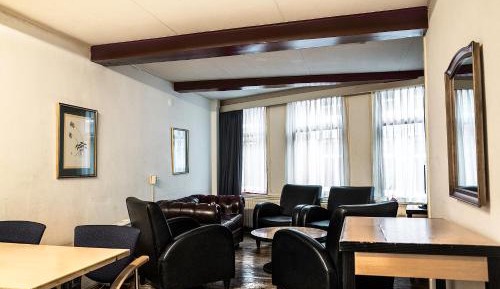 Apartment (6 Adults)