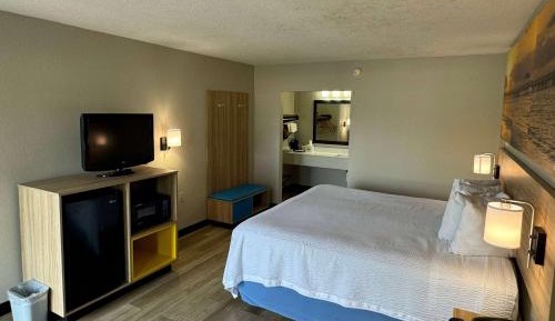 King Room - Non-Smoking