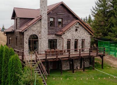 Six-Bedroom House