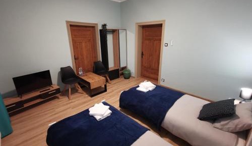 Small Twin Room