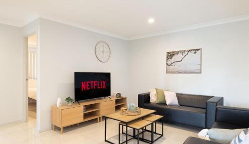 One-Bedroom Apartment with Balcony