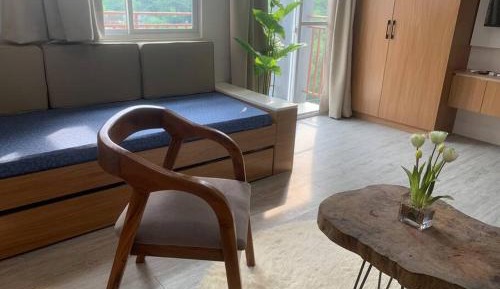Studio Apartment with Balcony