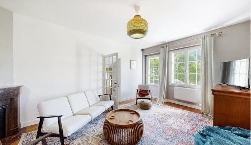 Three-Bedroom Holiday Home 