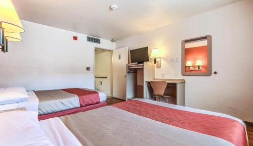 Quadruple Room with Two Double Beds - Disability Access/Non-Smoking