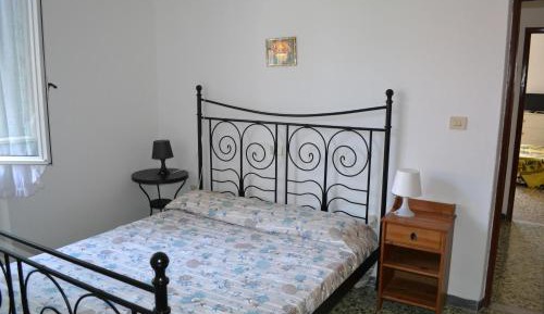 Superior One-Bedroom Apartment with Balcony