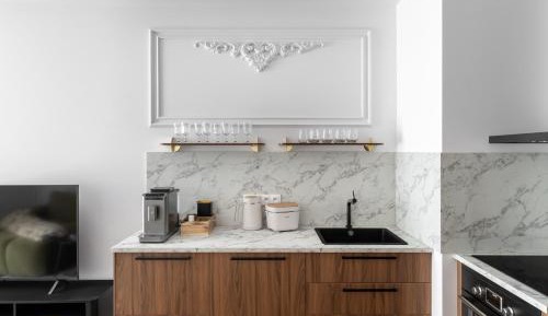 Two-Bedroom Apartment with Balcony