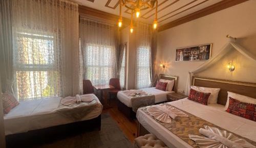 Quadruple Room with Bathroom