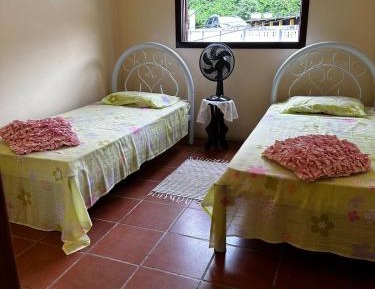 Twin Room with Shared Toilet