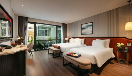 Family Suite with Balcony