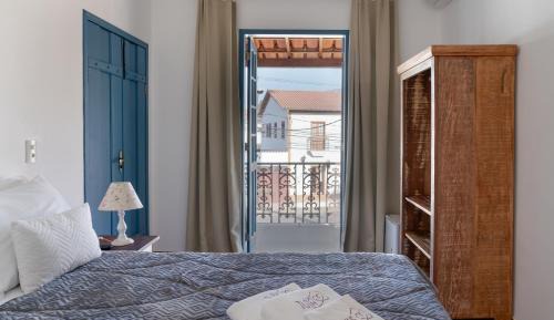 Queen Room with Balcony