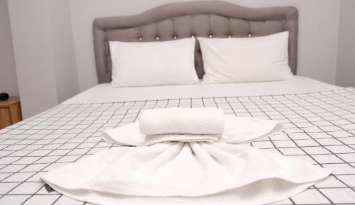 Triple Room with City View