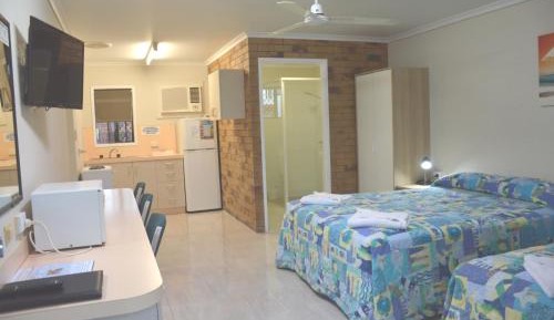 Economy Twin Room