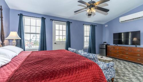 King Suite with Balcony