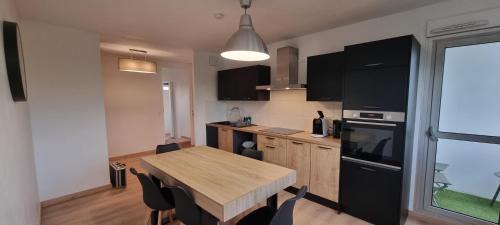 Single Room with Private Bathroom