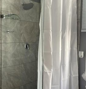 Deluxe Double Room with Shower