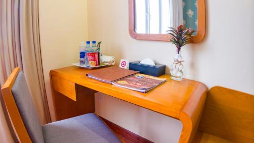 Deluxe Double or Twin Room