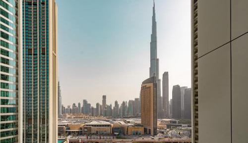 Two-Bedroom Apartment with City View
