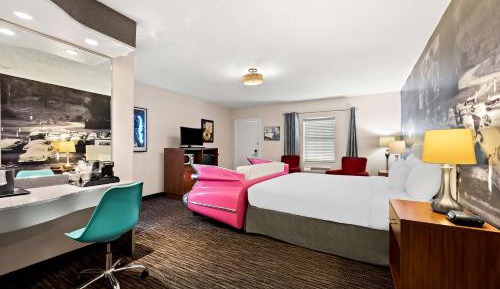 King Suite with Spa Bath