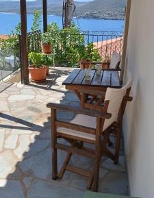 Apartment with Garden View