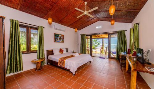 Bungalow - Beach Front