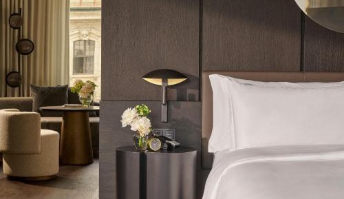 One-Bedroom Junior Suite