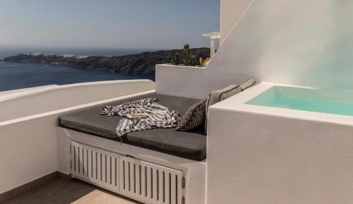 Two-Bedroom Villa with Outdoor Heated Plunge Pool