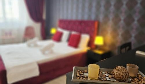 Large Double or Twin Room