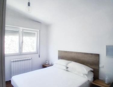 Deluxe Double Room with Shower