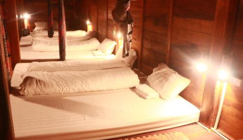 Bed in 6-Bed Mixed Dormitory Room