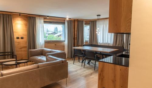 Two-Bedroom Deluxe Apartment