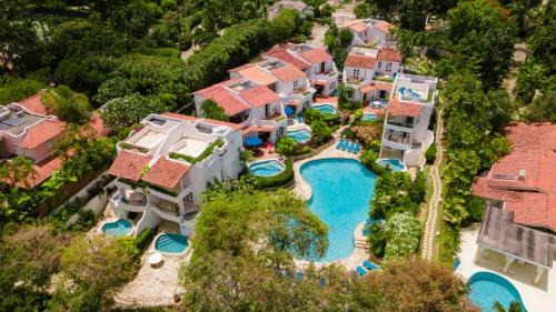 Villa - Beach Front
