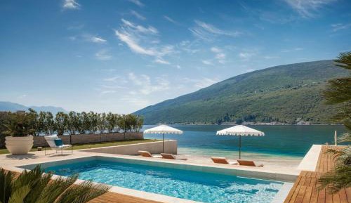 Villa Lovcen 4 Bedroom