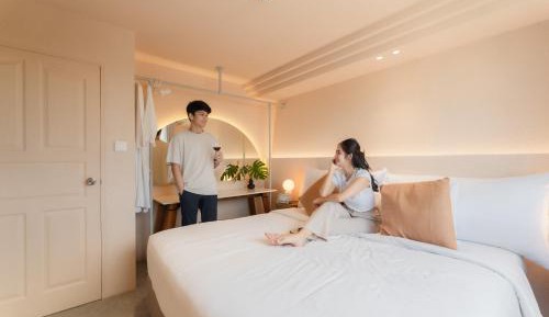 Suite City View with Bathtub